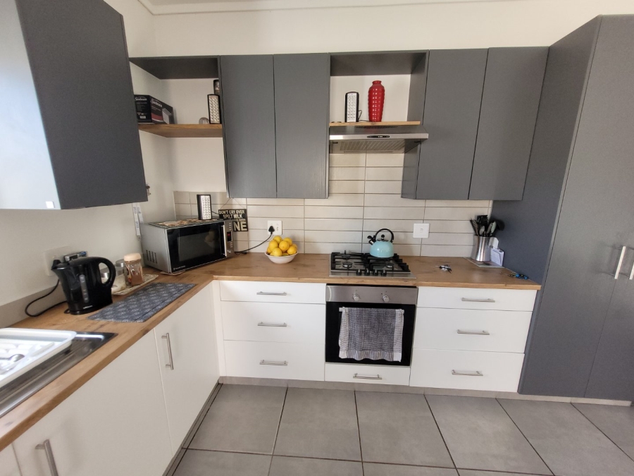 To Let 3 Bedroom Property for Rent in Mooikloof Country Estate Western Cape